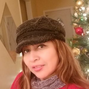 Meet your Posher, Maria